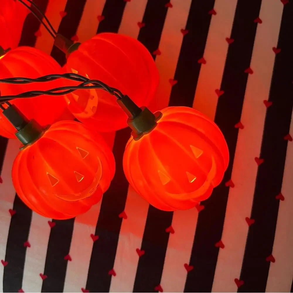 VTG Pumpkin String Lights HALLOWEEN Blow mold style Vintage Happy Face Orange